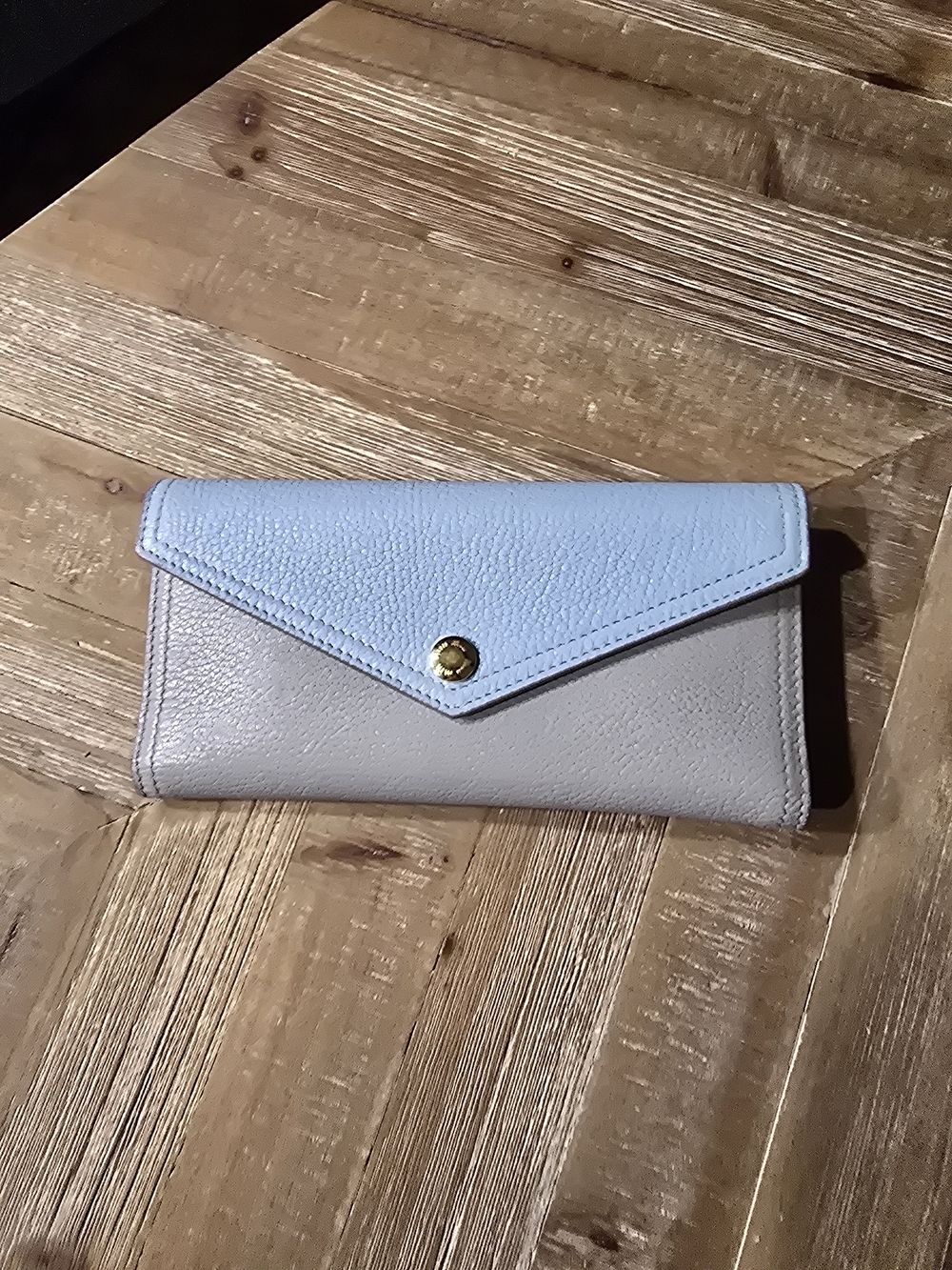 ✨ AUTHENTIC Miu Miu Madras Bicolore Envelope Wallet with Crossbody Chain ✨
